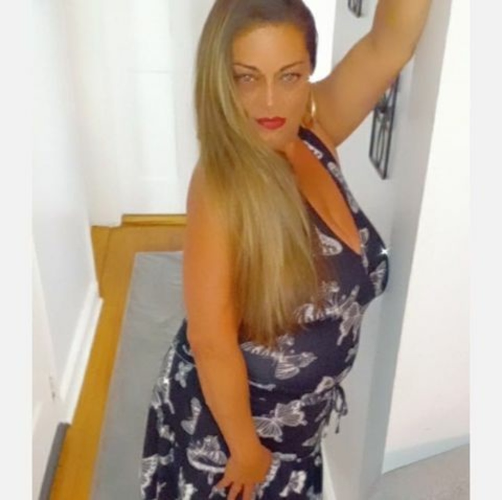 Meet your Posher, Chrissy